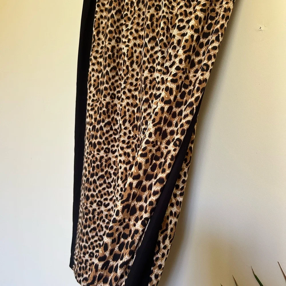🖤🐆 Leopard Print Skirt Set 🐆🖤 - Picture 4 of 5